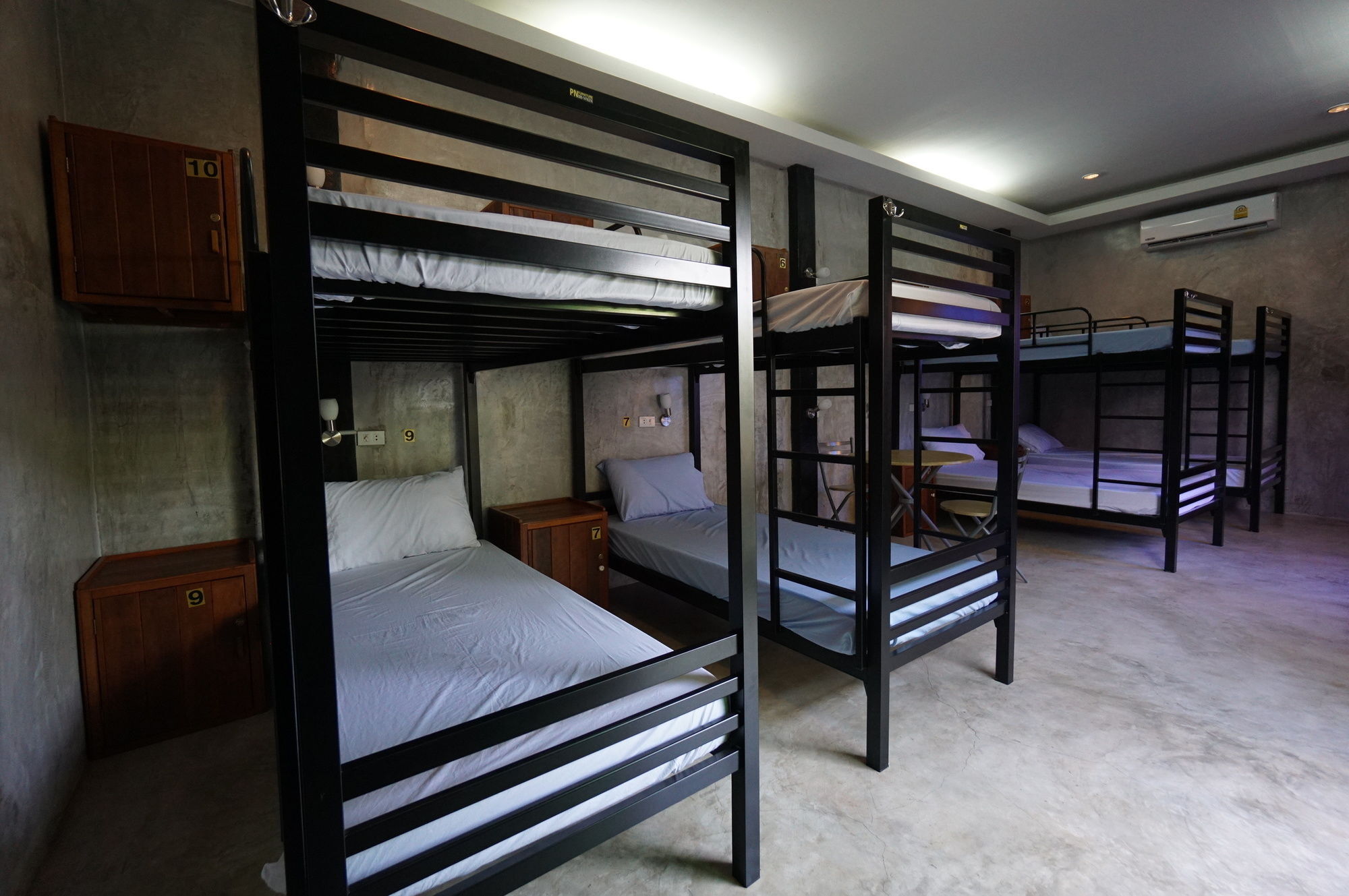 Pk Hostel Phra Nakhon Si Ayutthaya Luaran gambar
