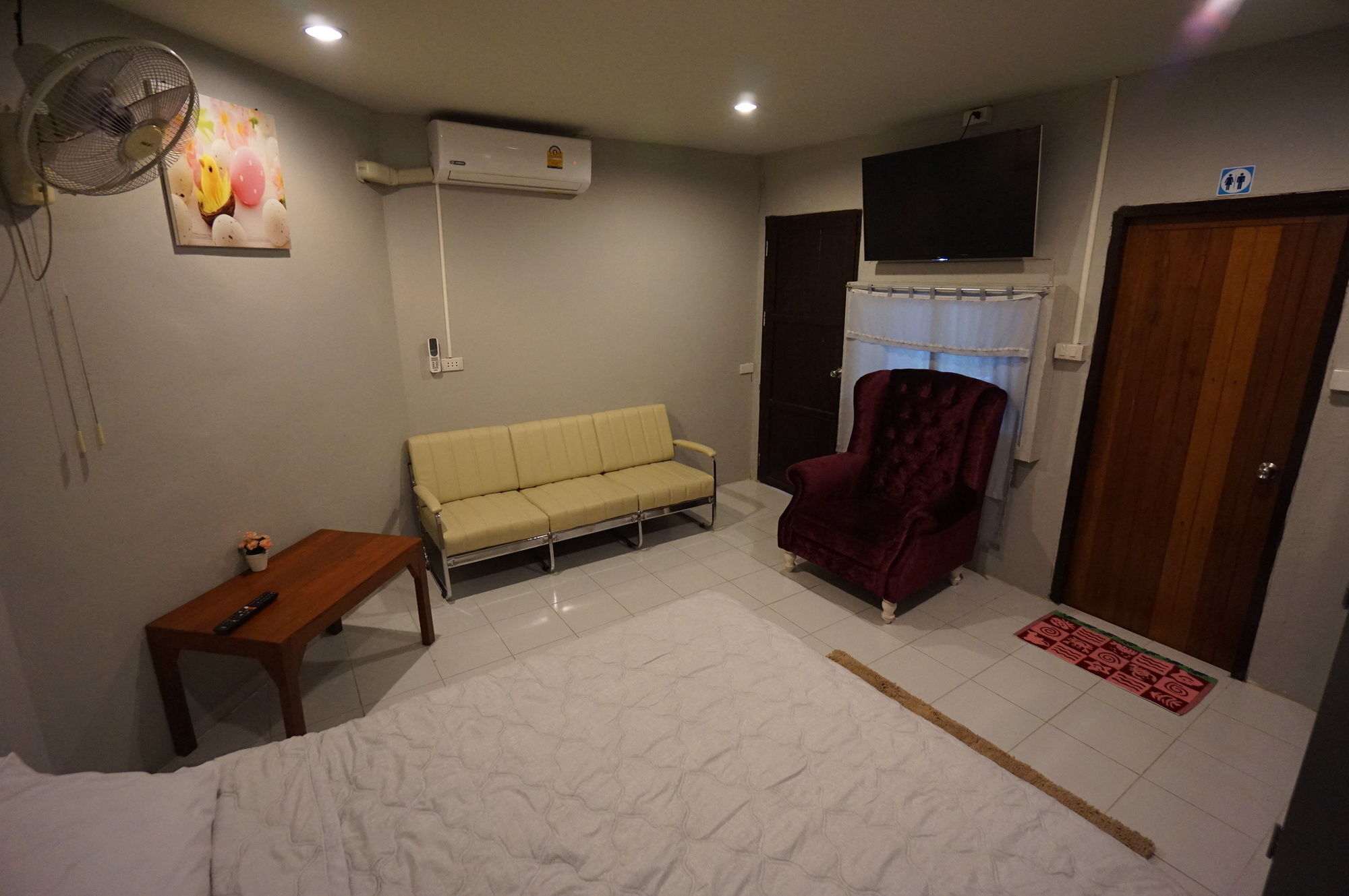 Pk Hostel Phra Nakhon Si Ayutthaya Luaran gambar